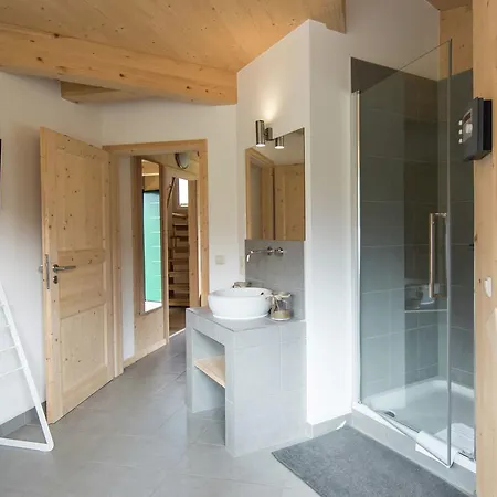 シャレー Wellness Chalet 1
