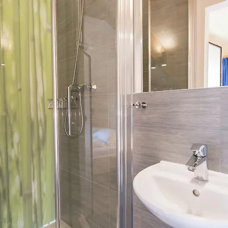 Wellness Chalet 1 シャレー